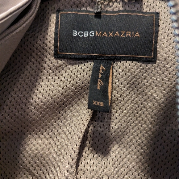 BCBG Blazer - Picture 3 of 3